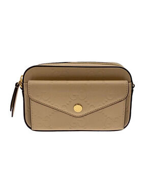 Gucci Jumbo GG Embossed Pocket Super Crossbody Bag snap flap Cream